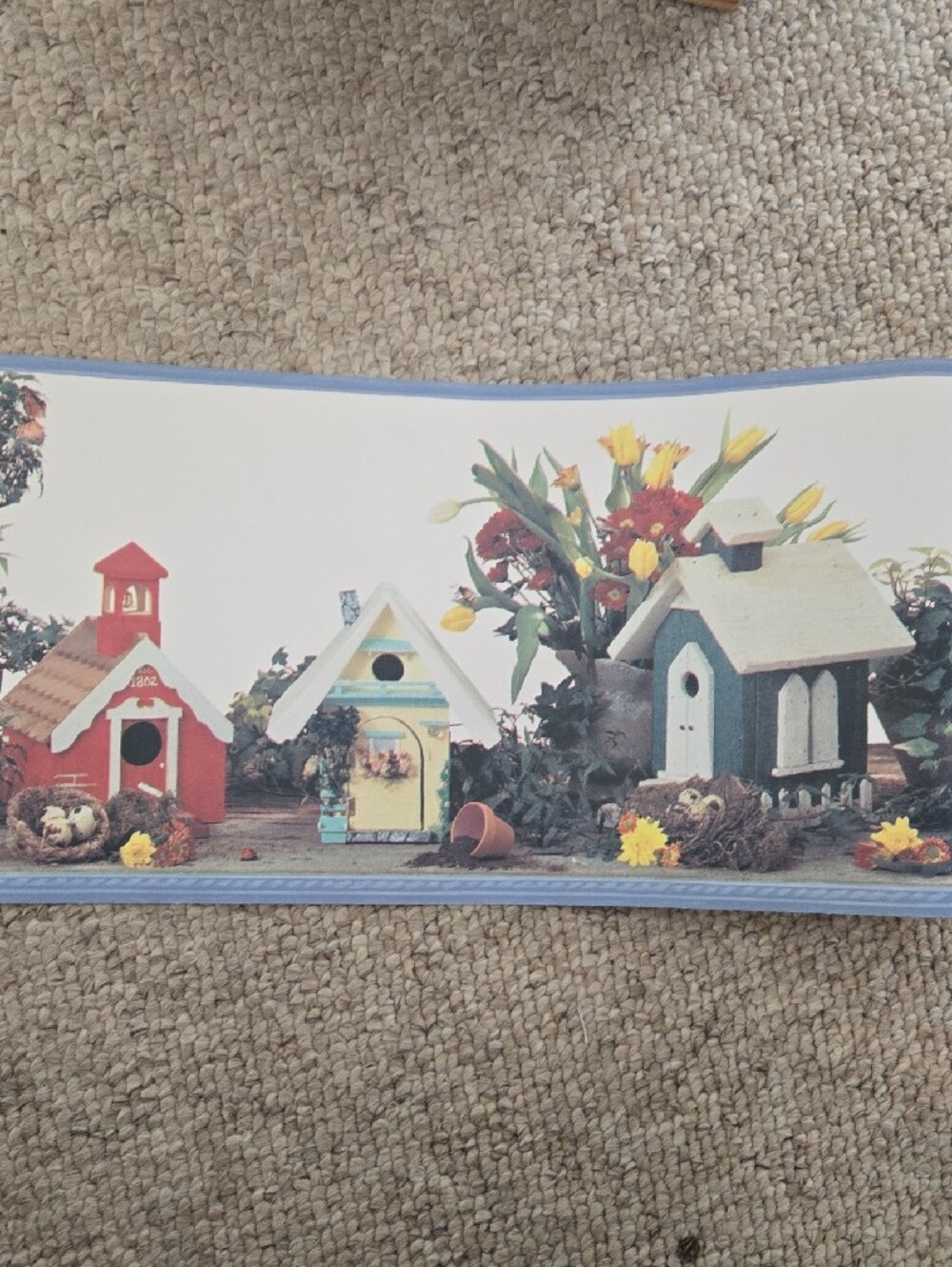 Vintage Sunworthy Birdhouse Wallpaper Border – 8‑Inch Height – Lot of 3 Rolls - Picture 6 of 11